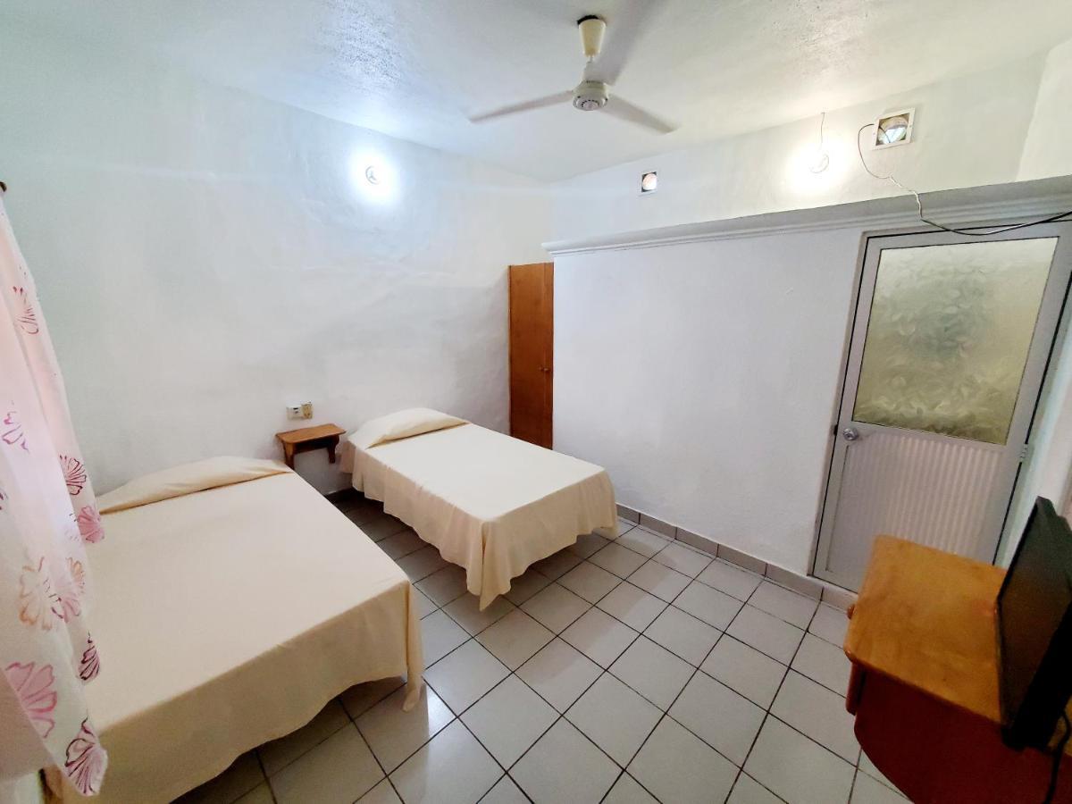 Hotel Casa Melaque 산 파트리시오 멜라케 외부 사진